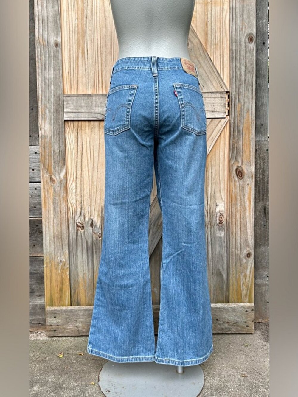 Vintage Y2K Levis 525 Stretch Denim Nouveau Low Rise Boot Cut Jeans~12~